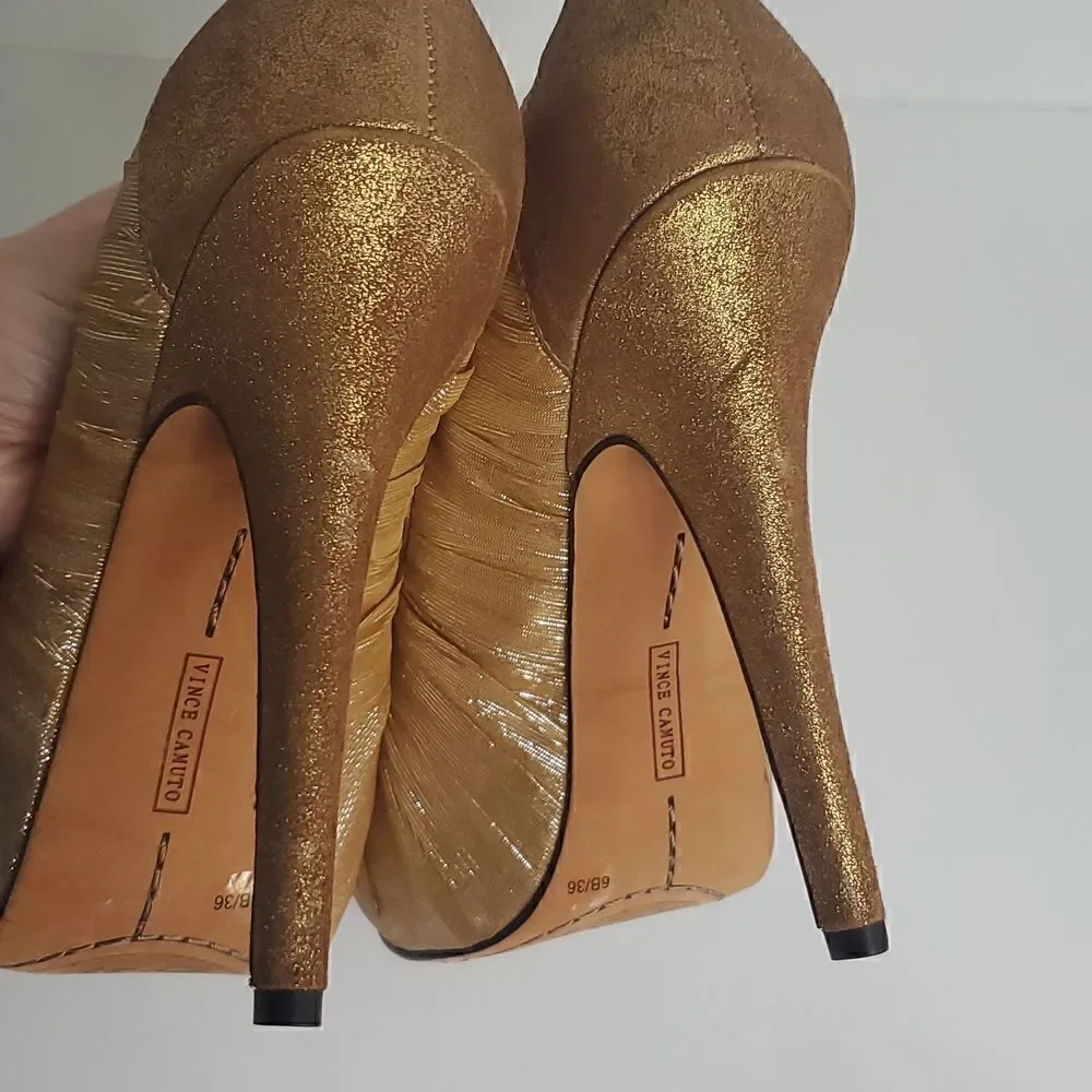 Vince Camuto VC Moda Golden Bronze Heels Women 6B Gold Sparkle Pumps